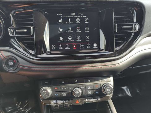 Used 2023 Dodge Durango GT image 27