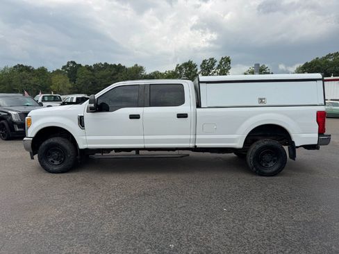 Used 2017 Ford F350 XL w/ Power Equipment Group AWD/4WD image 2