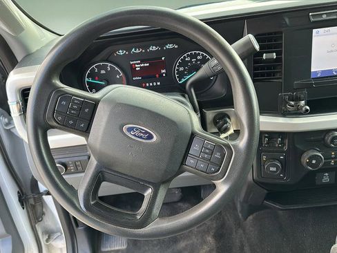 Used 2024 Ford F250 XLT image 9