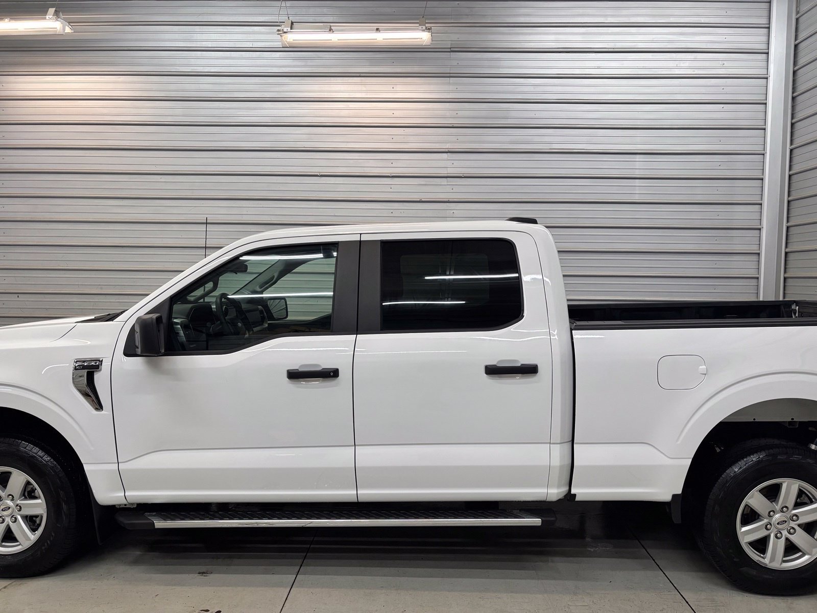 Used 2022 Ford F150 XLT w/ Trailer Tow Package AWD/4WD image 9