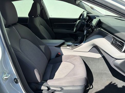Used 2023 Toyota Camry LE FWD image 23