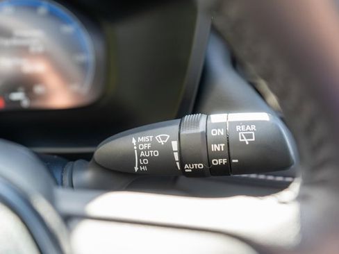 Used 2024 Toyota RAV4 Limited image 27