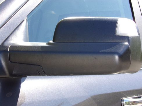 Used 2018 RAM 1500 Big Horn AWD/4WD image 16
