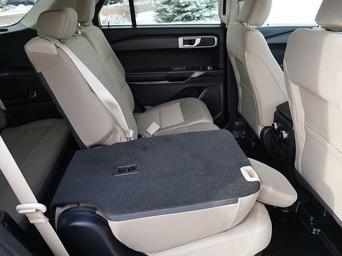 Used 2023 Ford Explorer 4WD image 49