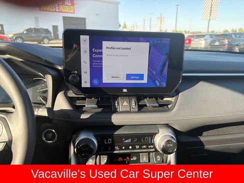 Used 2023 Toyota RAV4 XLE Premium AWD/4WD image 17