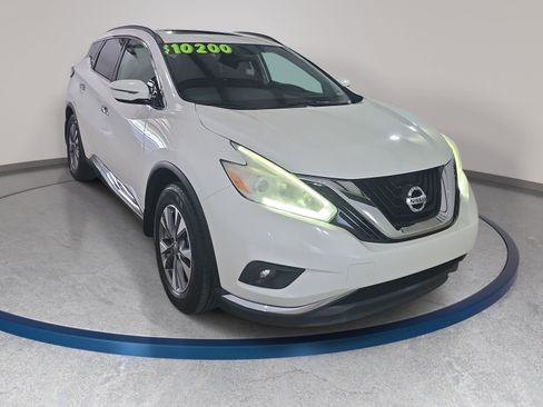Used 2017 Nissan Murano SV w/ Premium Package FWD image 4