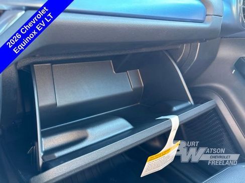 New 2026 Chevrolet Equinox EV LT image 21