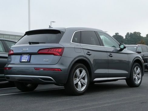 Used 2018 Audi Q5 2.0T Premium Plus w/ Premium Plus Package image 3