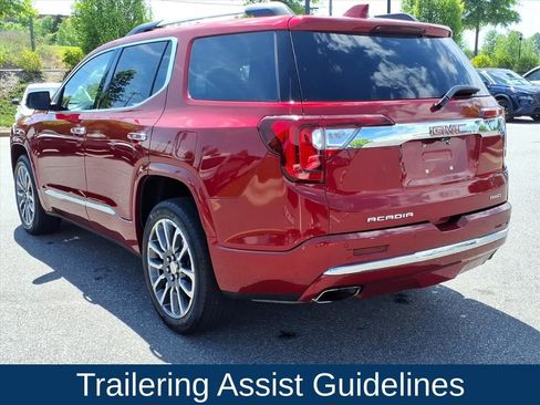 Certified 2022 GMC Acadia Denali w/ Denali Ultimate Package AWD/4WD image 38