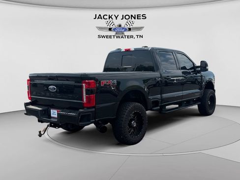 Used 2023 Ford F250 Lariat w/ Sport Appearance Package AWD/4WD image 5