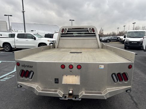 Used 2024 Chevrolet Silverado 3500 LT w/ Convenience Package image 4