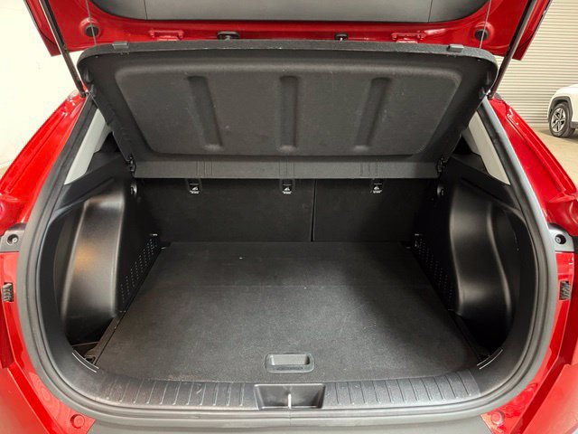 Used 2025 Hyundai Kona SEL FWD image 14