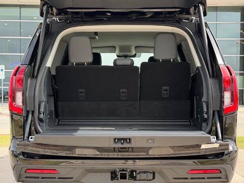 New 2026 Ford Expedition Active RWD image 47