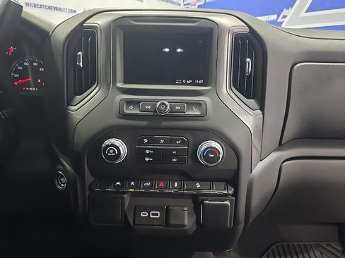 Used 2024 GMC Sierra 1500 Pro w/ Graphite Edition image 27