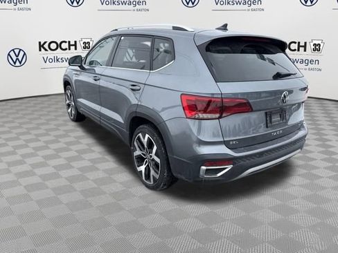 Used 2022 Volkswagen Taos SEL w/ Panoramic Sunroof Package image 6