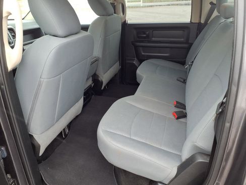 Used 2017 RAM 1500 Express image 15