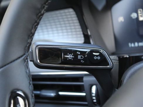 New 2026 Lincoln Corsair Premiere image 17