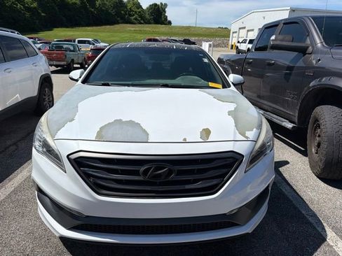 Used 2017 Hyundai Sonata Sport 2.0T w/ Cargo Package FWD image 3