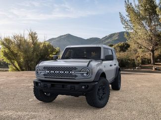 New 2026 Ford Bronco Badlands AWD/4WD video 2