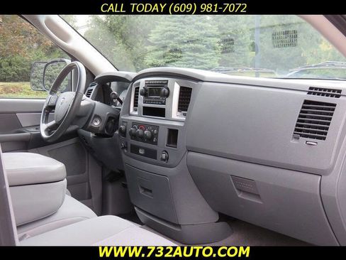 Used 2007 Dodge Ram 2500 Truck SLT image 6
