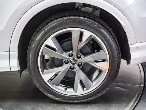 Certified 2023 Audi Q4 e-tron Premium Plus w/ Premium Plus AWD/4WD image 11