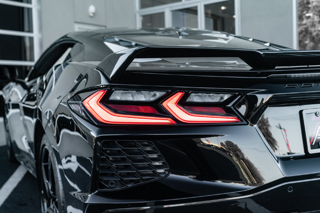 Used 2023 Chevrolet Corvette Stingray Preferred Cpe w/ Z51 Performance Package RWD image 14