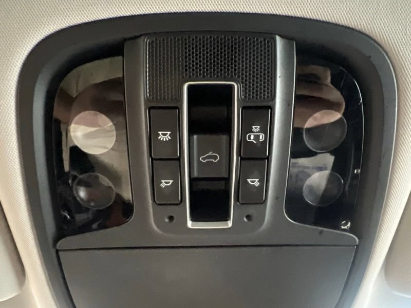 Used 2018 Kia Sorento EX w/ EX Advanced Touring Package AWD/4WD image 28