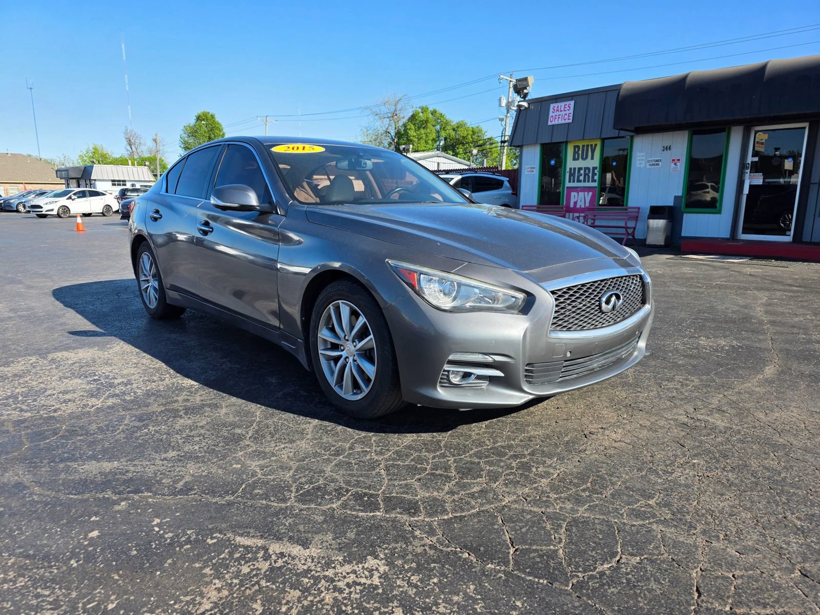 Used 2015 INFINITI Q50 Premium w/ Technology Package AWD/4WD image 7
