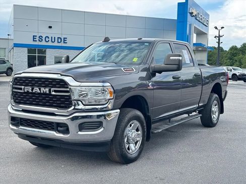Used 2024 RAM 2500 Tradesman w/ Towing Technology Group AWD/4WD image 7