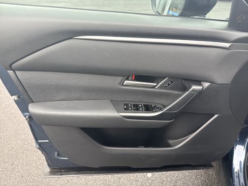 Used 2025 MAZDA CX-50 AWD 2.5 S w/ Preferred Package image 16