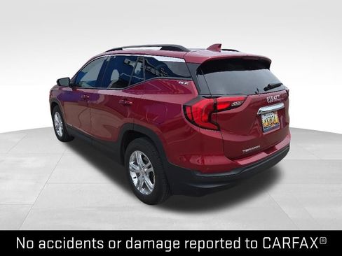 Used 2020 GMC Terrain SLE w/ Driver Convenience Package FWD image 4