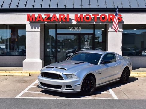 Used 2014 Ford Mustang GT w/ Equipment Group 301A RWD image 2