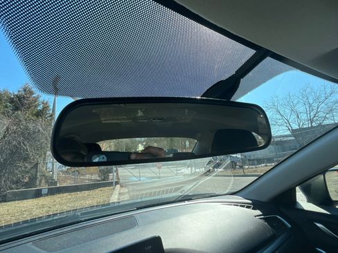 Used 2017 MAZDA MAZDA6 Sport image 17