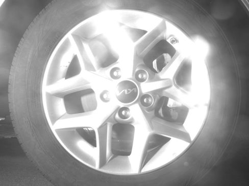 Used 2025 Kia Soul LX w/ LX Technology Package FWD image 16
