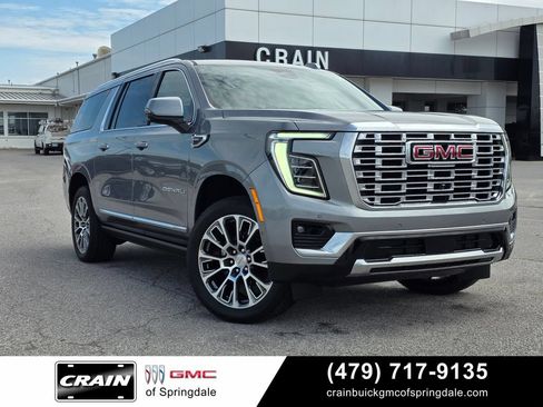 Used 2026 GMC Yukon XL Denali w/ Sun & Power Step Package AWD/4WD image 1