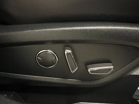 Used 2022 Lincoln Nautilus Reserve w/ Equipment Group 201A image 33