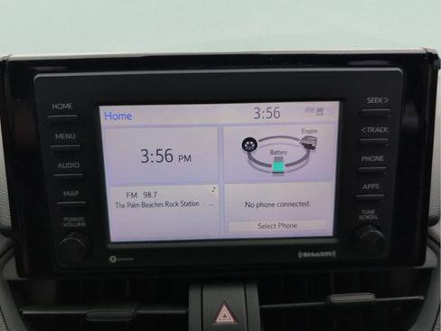 Used 2022 Toyota RAV4 XLE image 18