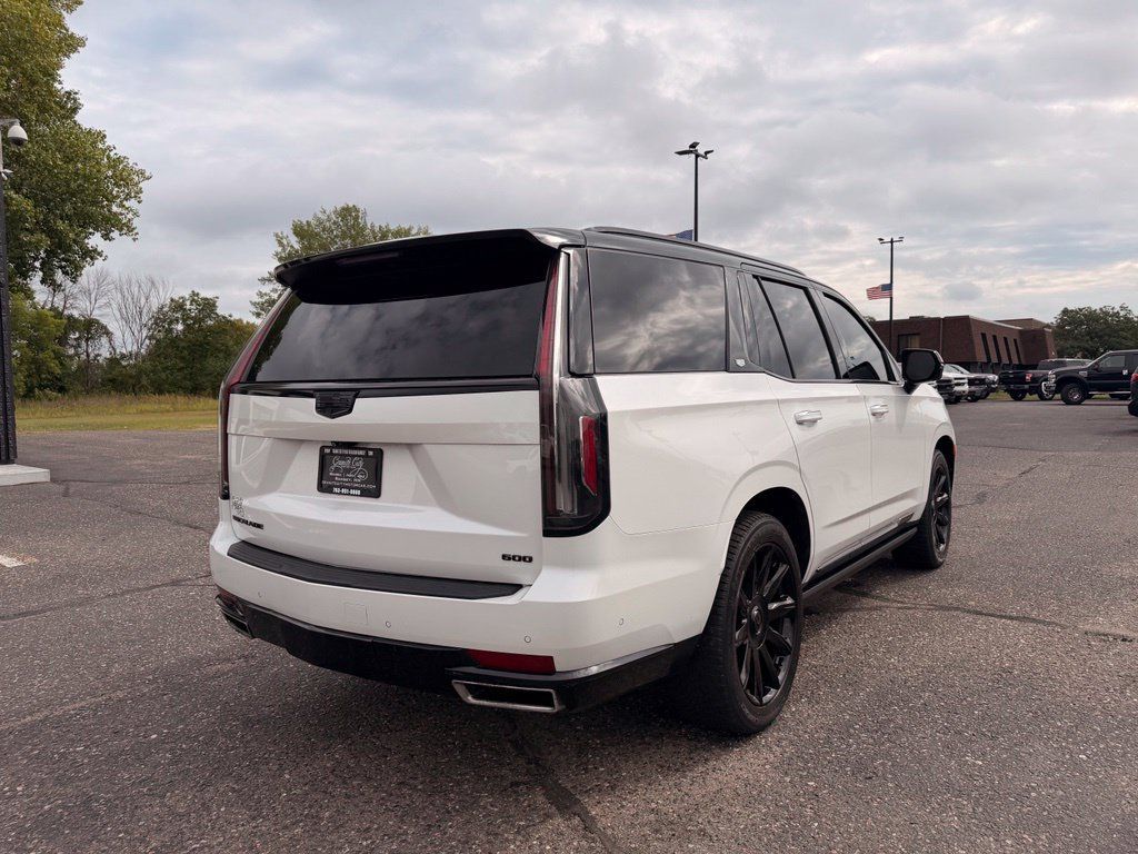 Used 2021 Cadillac Escalade Premium Luxury Platinum AWD/4WD image 5