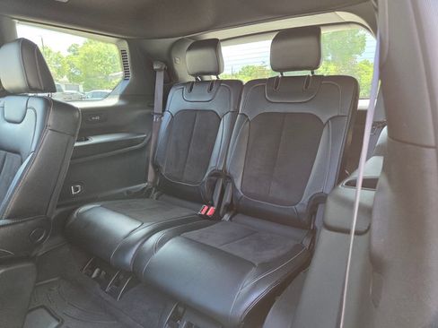 Used 2024 Jeep Grand Cherokee L Altitude RWD image 23