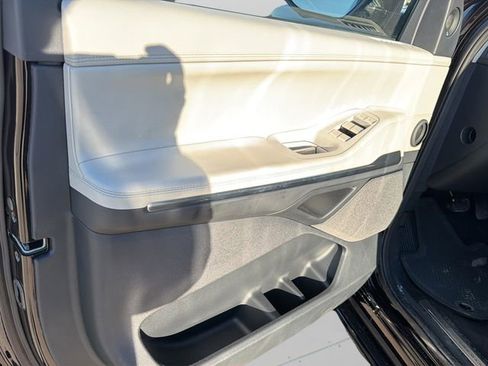 New 2026 Lincoln Navigator Reserve w/ Jet Appearance Package image 14