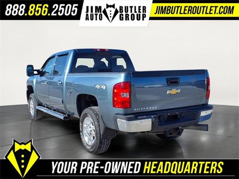Used 2014 Chevrolet Silverado 3500 LTZ w/ LTZ Plus Package image 2