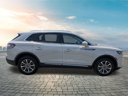 Used 2022 Lincoln Nautilus Reserve