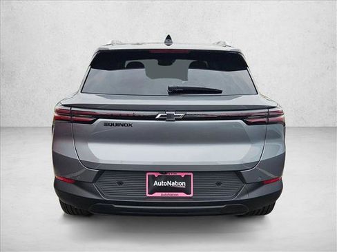 New 2026 Chevrolet Equinox EV LT image 5