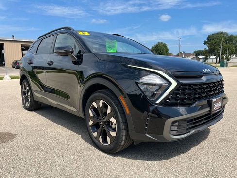 Used 2023 Kia Sportage X-Line w/ X-Line Premium Package image 3