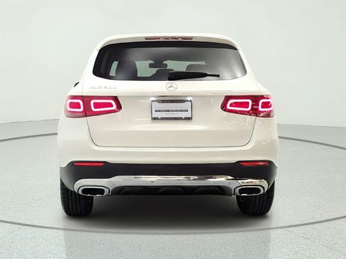 Used 2021 Mercedes-Benz GLC 300 image 6