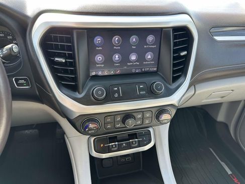 Used 2020 GMC Acadia SLT image 17