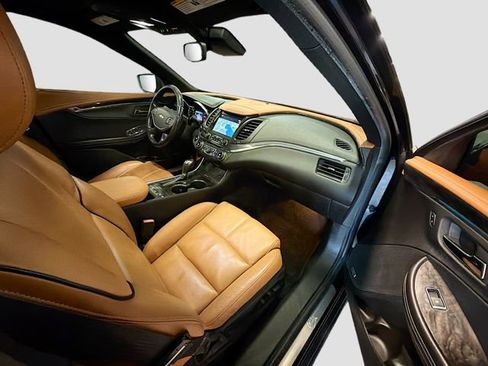 Used 2014 Chevrolet Impala LTZ image 28