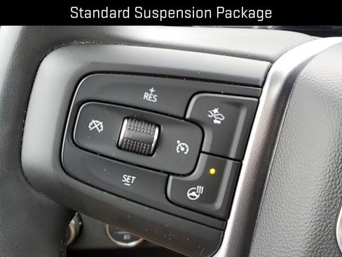 Certified 2025 GMC Sierra 1500 SLT image 11