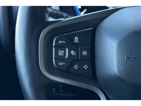 Used 2024 Ford Bronco Badlands image 25