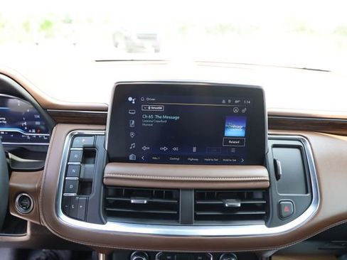 Certified 2024 Chevrolet Tahoe High Country AWD/4WD image 19